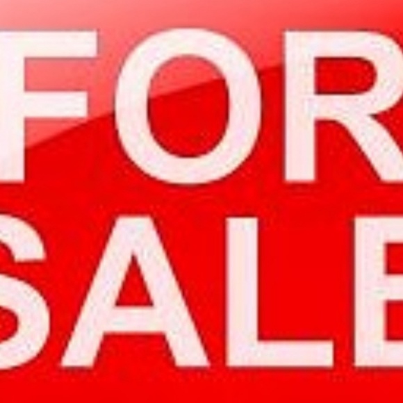 Meet your Posher, Delores - Picture 1 of 1